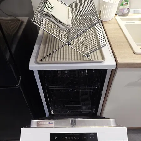 Charming And Stylish Centrally Located 50m2 Апартаменты